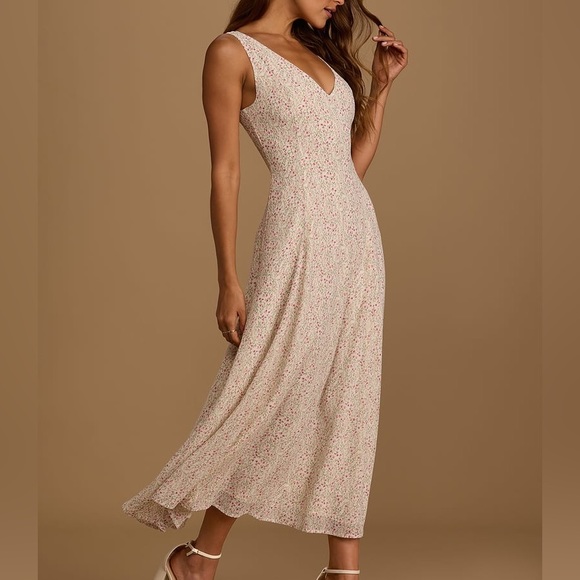 Ivory Floral Print Sleeveless Midi Dress - Picture 6 of 11